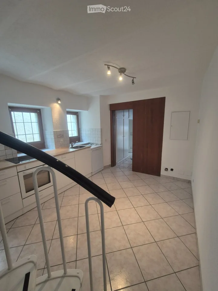 Affittasi piccola casa nel nucleo – Foto 2 von 5