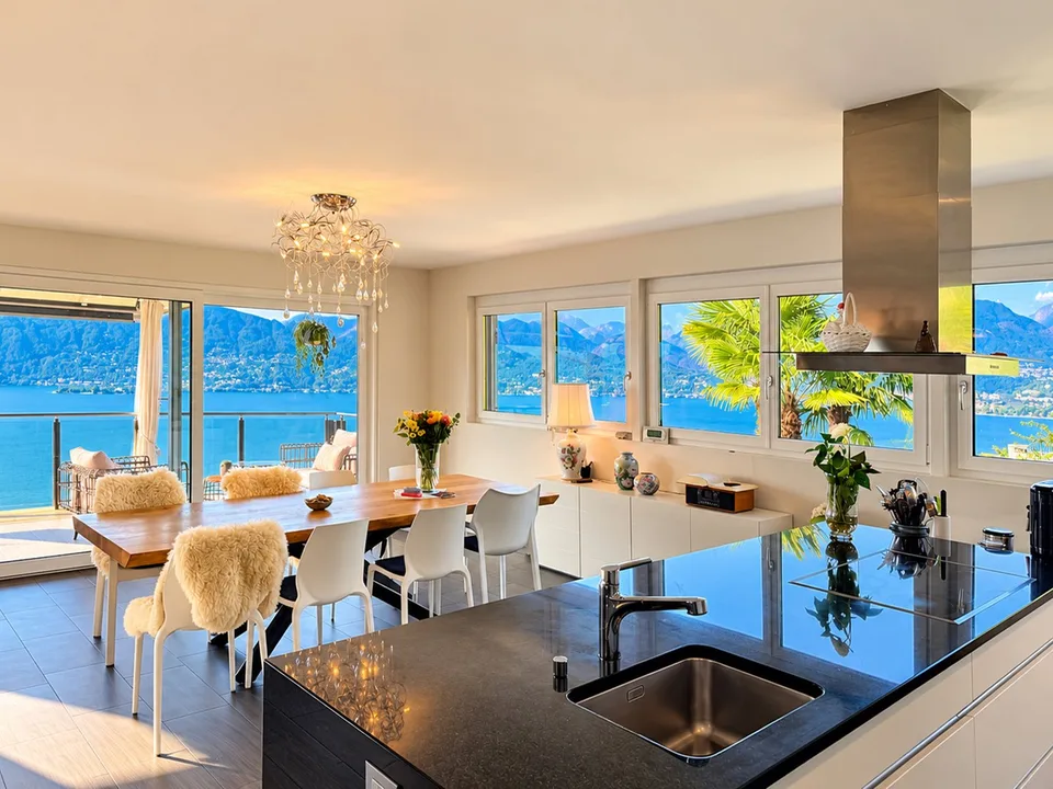Villa con piscina e vista spettacolare sul Lago - Villa mit Pool und Panoramablick – photo 8 sur 30