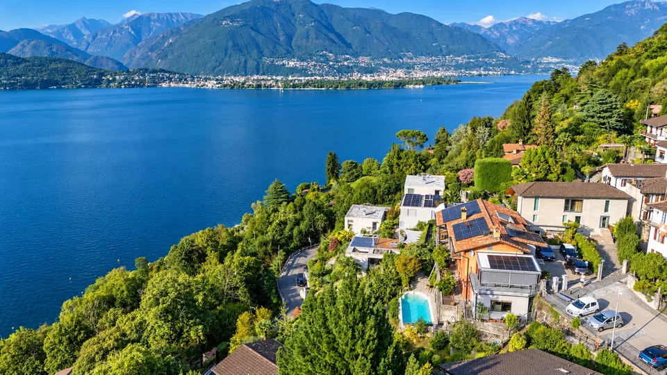 Villa con piscina e vista spettacolare sul Lago - Villa mit Pool und Panoramablick – photo 30 sur 30