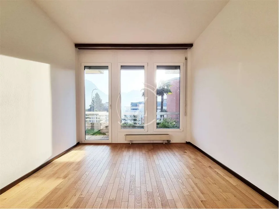 Wohnung Lugano-Massagno 3.5 Zimmer mit Garten – Foto 4 von 7