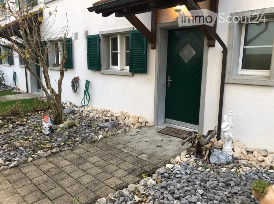 5.5-Zimmer- Reihenfamilienhaus – Foto 2 von 5