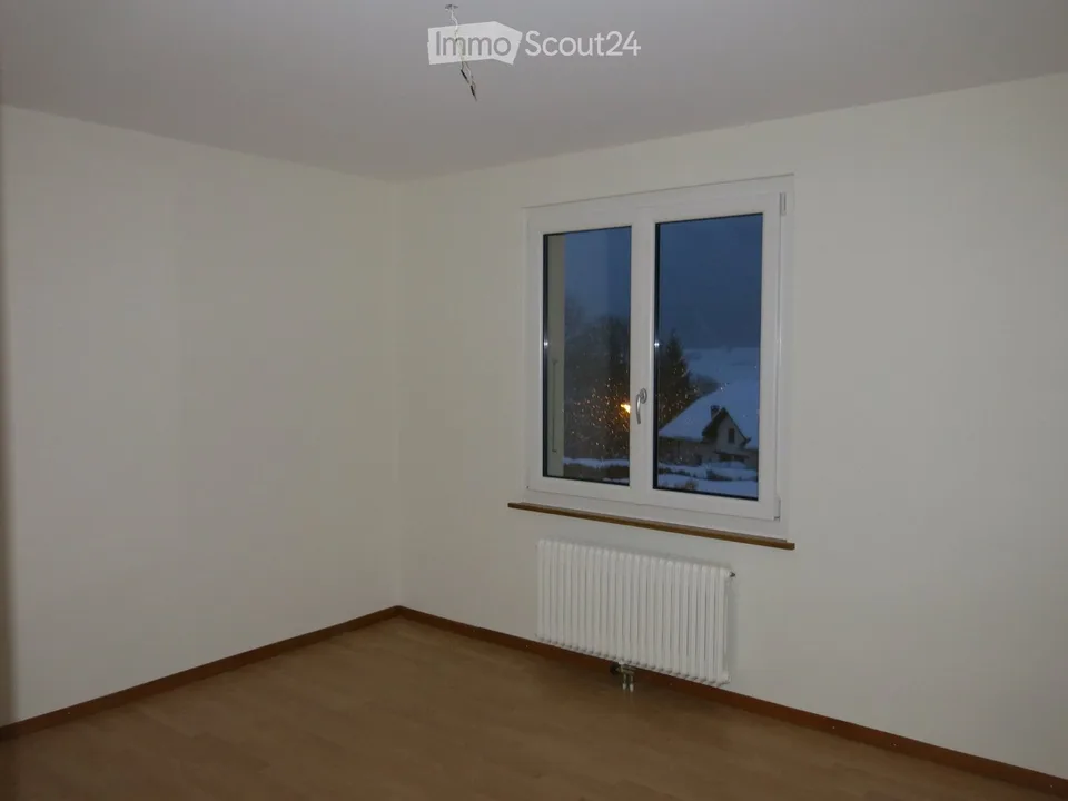 Familienvilla mit 6 Zimmern, 160 m2 in Cernier - Val-de-Ruz – Foto 4 von 5