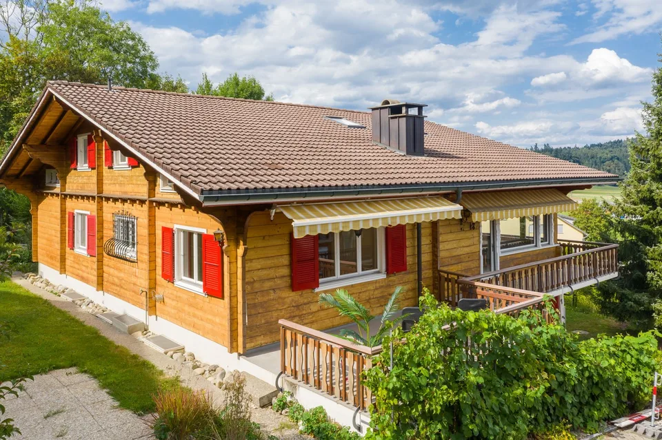 Chalet per 2 famiglie con 6,5 a 7,5 e 2,5 locali, in parte con vista sul lago – foto 2 di 30