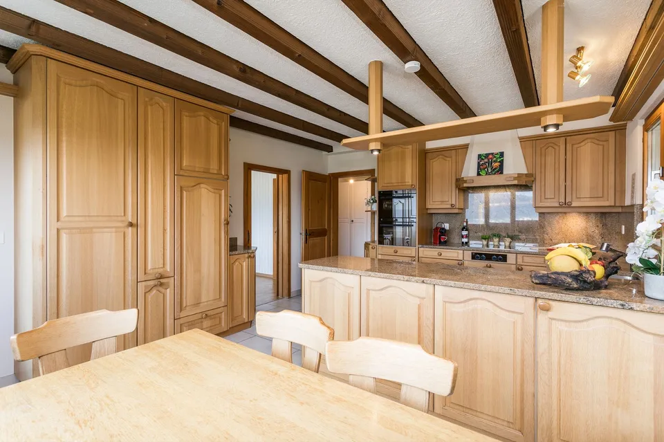 Chalet per 2 famiglie con 6,5 a 7,5 e 2,5 locali, in parte con vista sul lago – foto 11 di 30