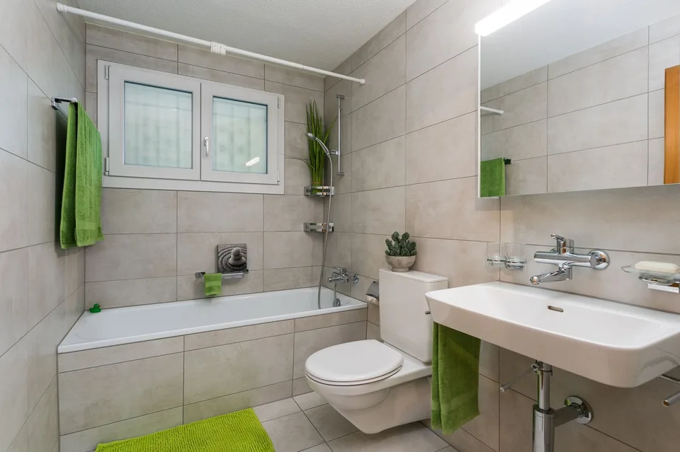 Chalet per 2 famiglie con 6,5 a 7,5 e 2,5 locali, in parte con vista sul lago – foto 30 di 30