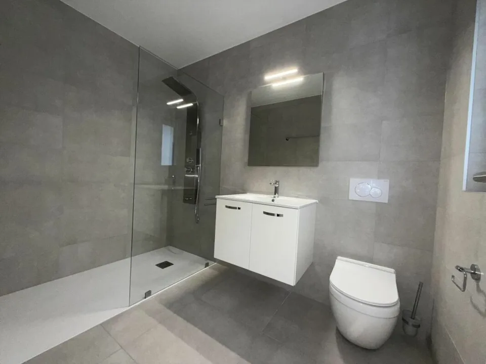 5.5 Zimmer Reihenfamilienhaus in Le Bouveret – Foto 13 von 16