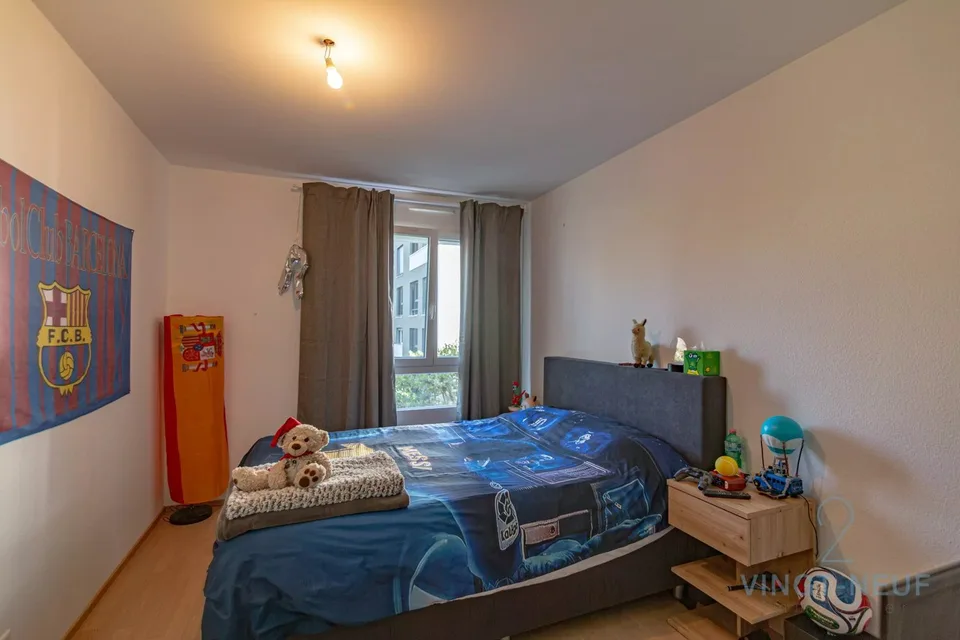 Onex ? 5-Zimmer-Wohnung mit großem Balkon, im Herzen der Stadt mit vielen Einrichtungen – Foto 7 von 10