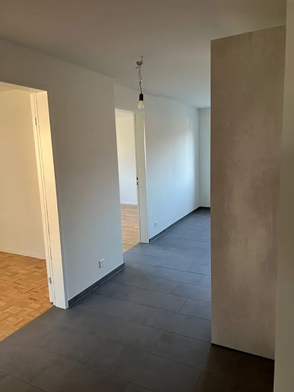 4.5-room apartment with covered south balcony, garden seating area and lift – photo 7 of 24