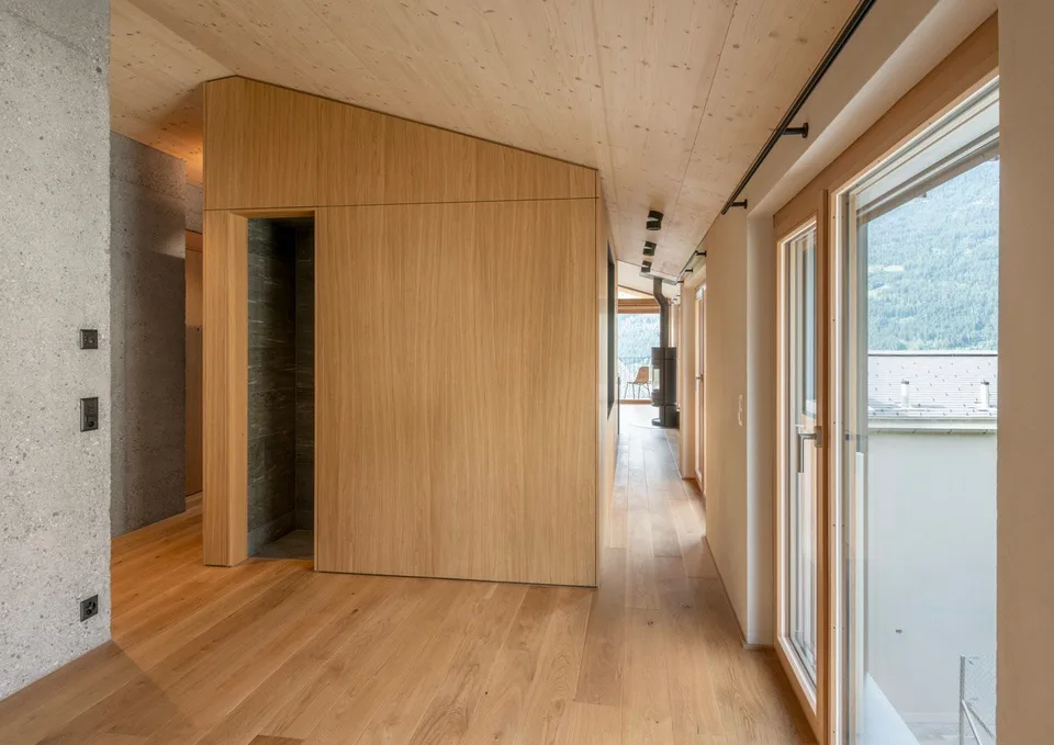 2.5-Zimmer-Dachwohnung, NWF 64 m² (BGF 74 m²): Loftartiger Räumling mit funktionalem Wohngenuss – Foto 8 von 18