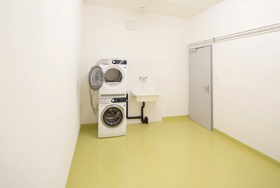 Wohnung mit kürzlicher Renovierung im Stadtzentrum – Foto 15 von 18