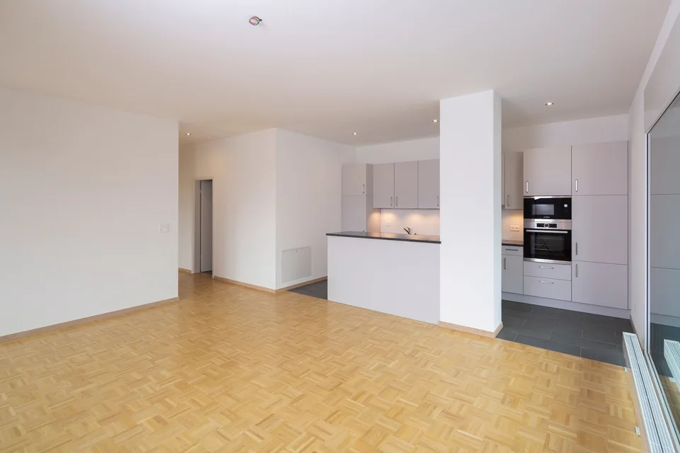 Wohnung mit kürzlicher Renovierung im Stadtzentrum – Foto 3 von 18