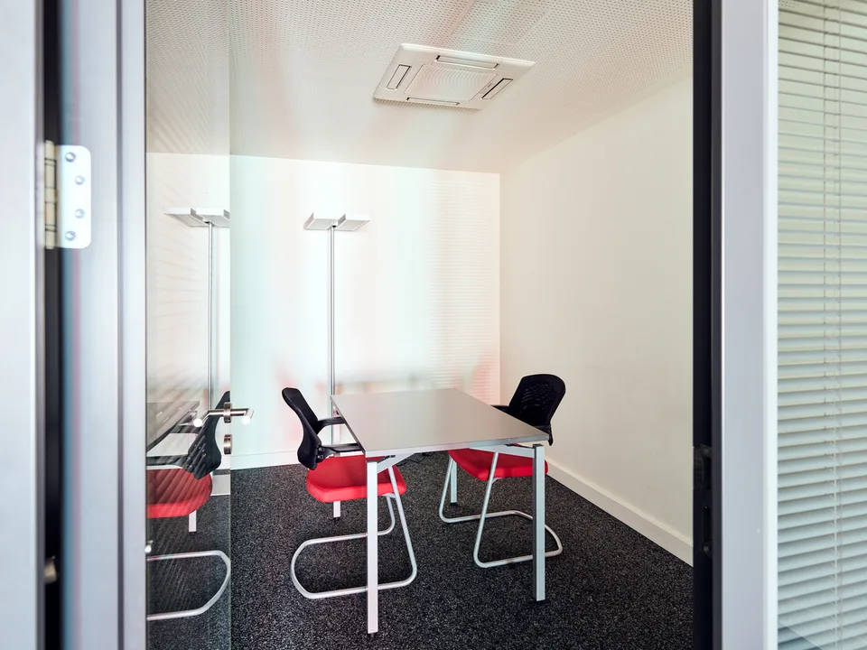 Schöner Gewerberaum von 70m2 zur Miete – Foto 3 von 6