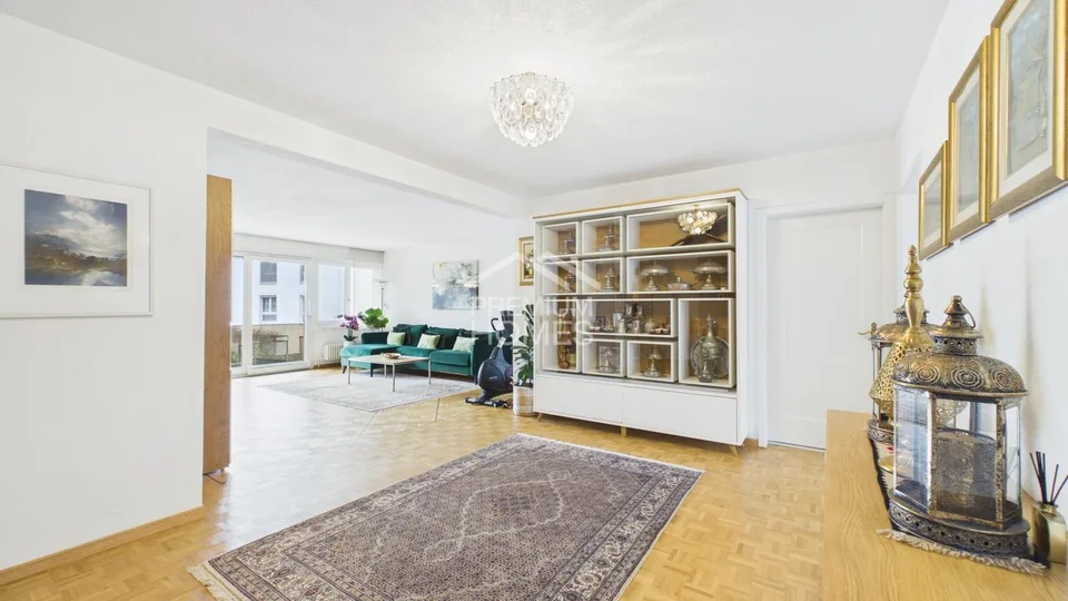 Résidence duplex élégante avec jardin privé – photo 6 sur 25