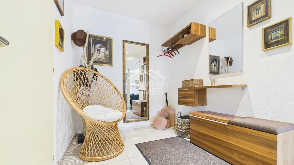 Résidence duplex élégante avec jardin privé – photo 4 sur 25