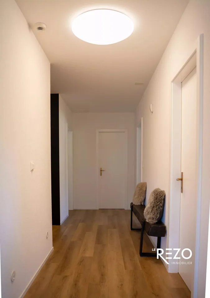 Superbe Attikawohnung mit 4,5 Zimmern und Panoramablick. Veyras, Noble-Contrée, VS – Foto 7 von 13