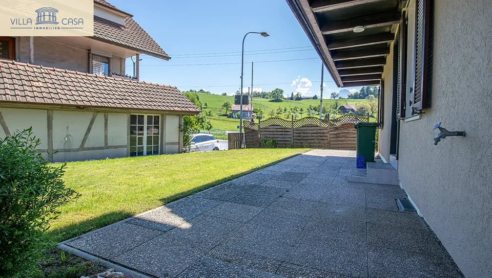 Appartamento di 3,5 locali completamente ristrutturato a Seftigen – foto 12 di 13