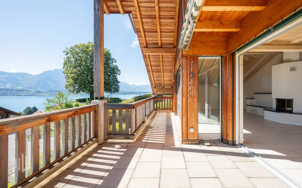 ImmoWyss - Maisonette-Traum mit herrlichem See- und Niesenblick pur – Foto 7 von 13