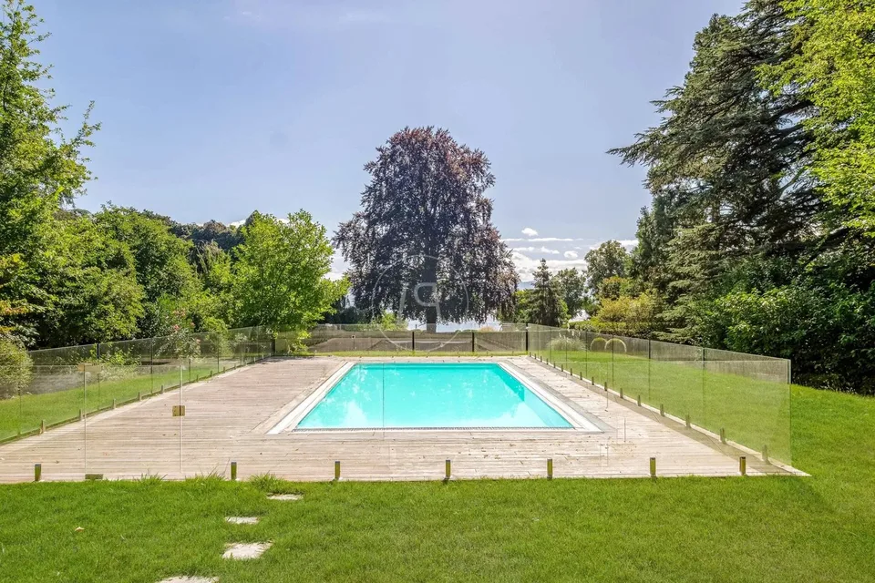 Propriété de maître avec piscine en seconde ligne du lac, Versoix – photo 13 sur 13