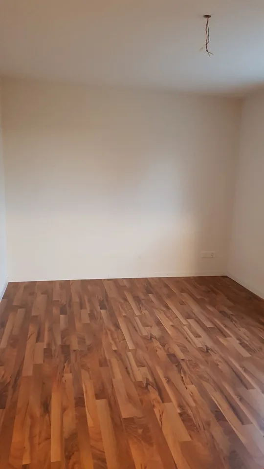 Moderne 3.5-Zimmerwohnung mit Sitzplatz – Foto 5 von 12
