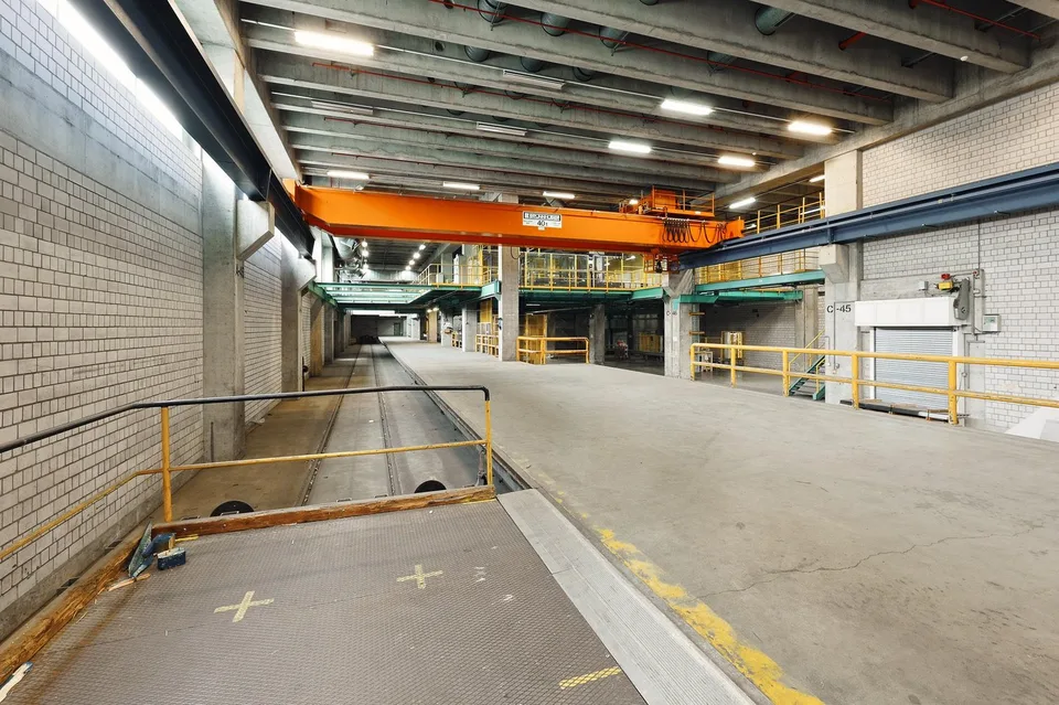 Capannone commerciale di 4'000 m² a Biberist – foto 4 di 11