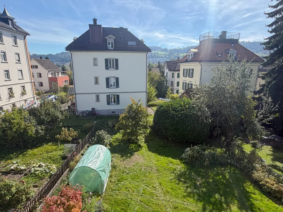 Appartement 3 pièces lumineux avec vue sur la verdure | Farbgutstrasse 8, St. Gallen – photo 3 sur 9