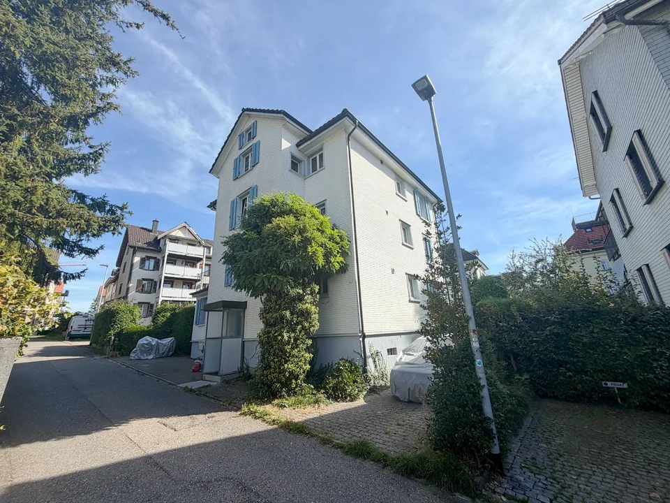 Atelier polyvalent avec douche/WC | Farbgutstrasse 8, St. Gallen – photo 2 sur 5