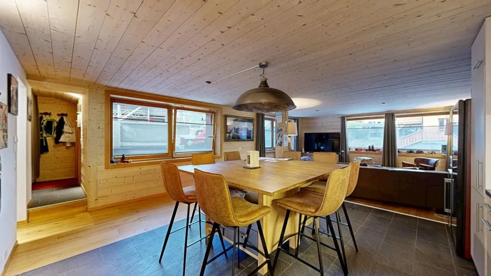 Magnifico e luminoso appartamento di 3,5 locali di 90m2 – foto 2 di 7