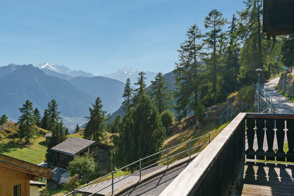 Charmant chalet 5 pièces à Riederalp – Vue montagnarde de rêve et charme rustique – photo 28 sur 30