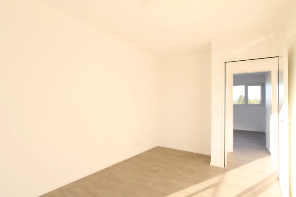 Modern 3.5-room apartment with balcony in Biberist – photo 8 of 11