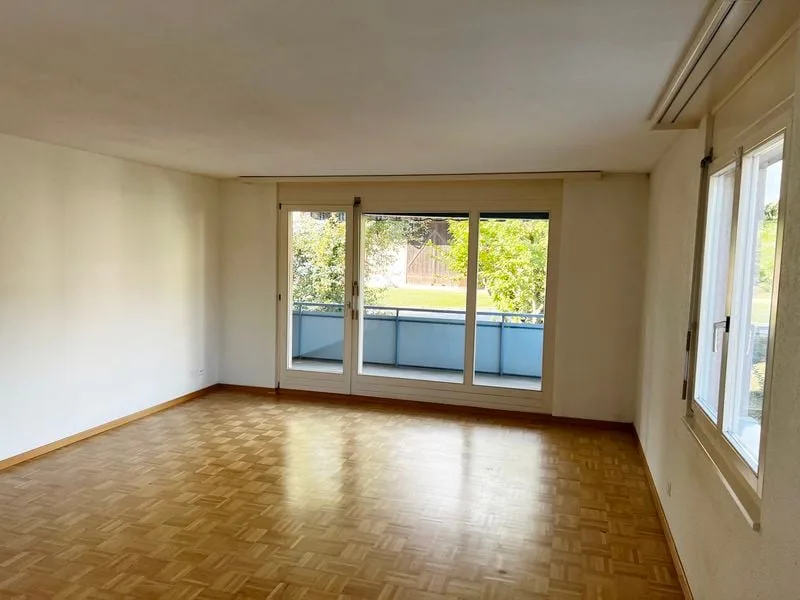 Wohnung 3,5 Zimmer im 1. Stock, mit Balkon – Foto 2 von 6