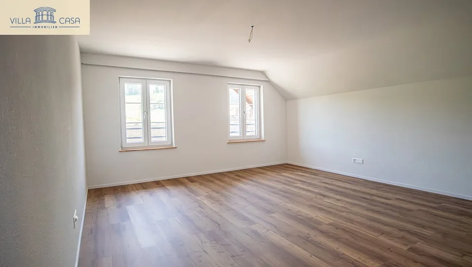 Komplett sanierte 4.5 Zimmer-Dachwohnung in Seftigen – Foto 8 von 13