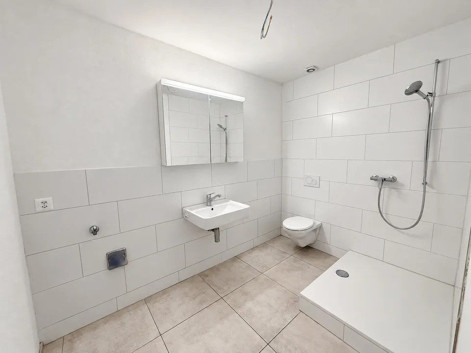 Commercial space for rent in Trimbach – ideal for retail & services – photo 2 of 3