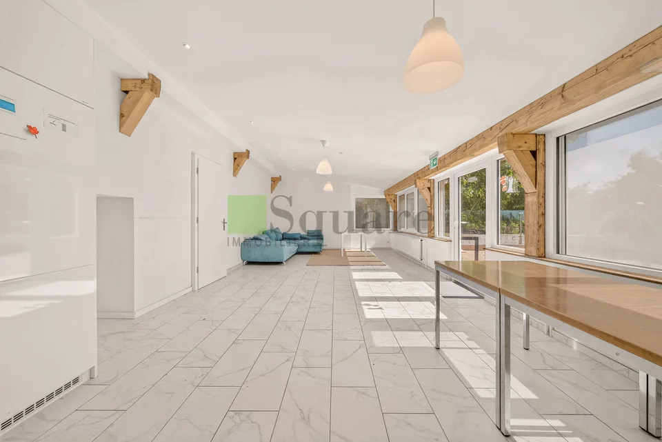 Rental house with 12 rooms – photo 10 of 13
