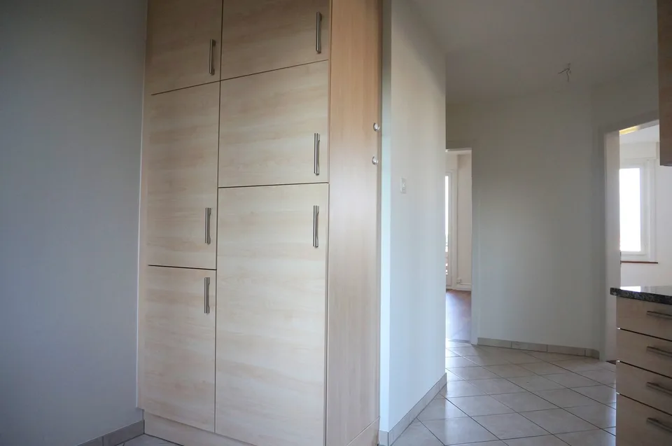 Bel appartement 3 pièces dans le quartier de Gundeli – photo 4 sur 9