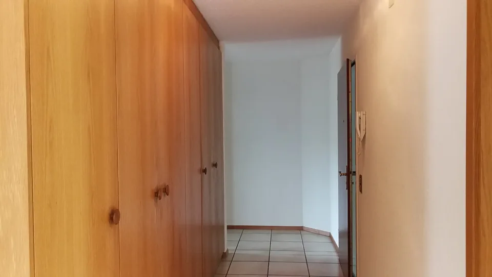 Geräumige 4.5-Zimmer-Wohnung mit Balkon und schöner Aussicht in Alchenstorf – Foto 7 von 17