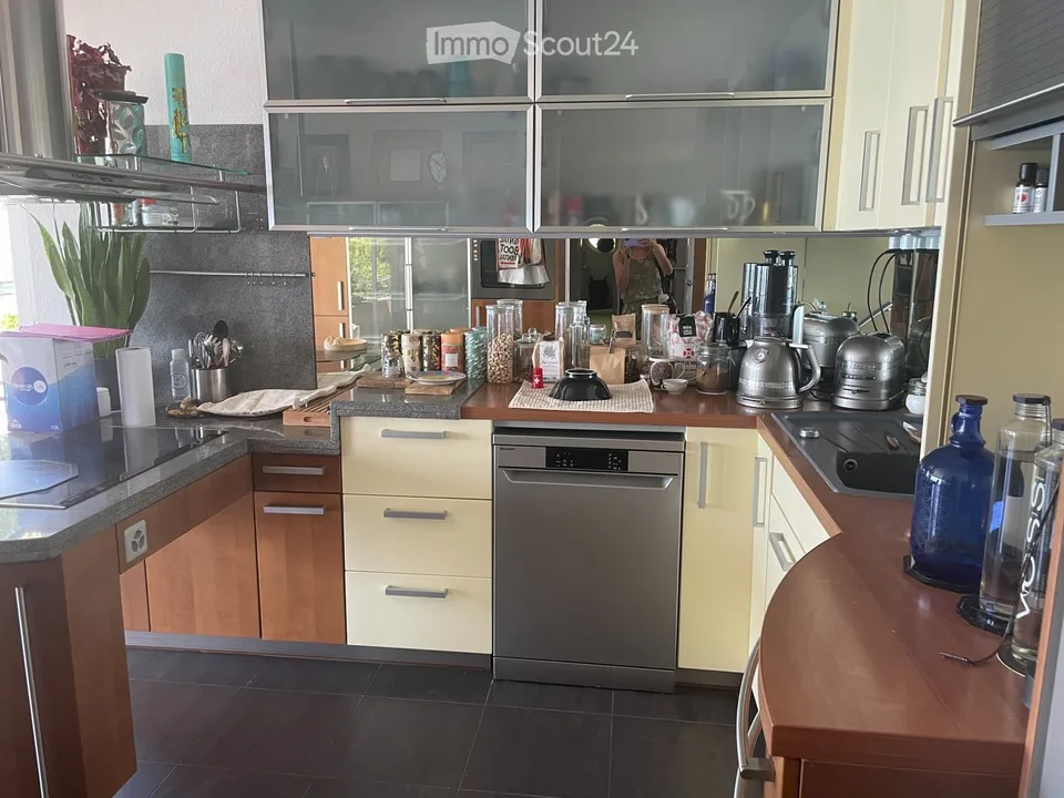 Zimmer in einem Einfamilienhaus – Foto 3 von 5