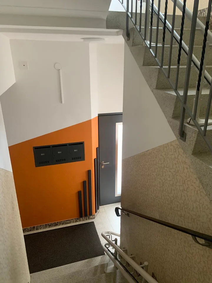 RESERVEE Tramelan - Maison de 2 appartements et atelier, annexe et places de parc – photo 11 sur 15