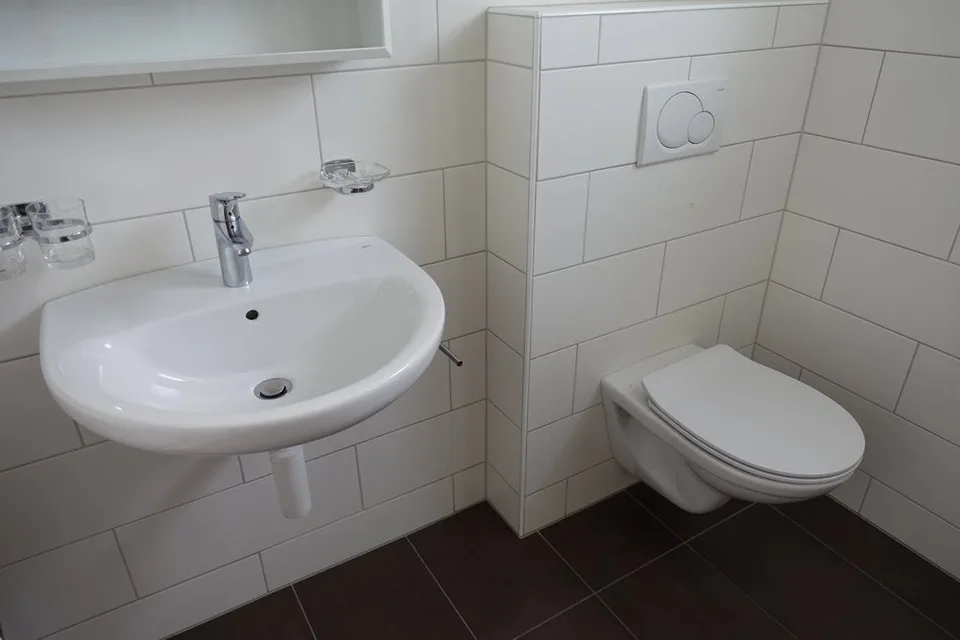 RESERVEE Tramelan - Maison de 2 appartements et atelier, annexe et places de parc – photo 12 sur 15