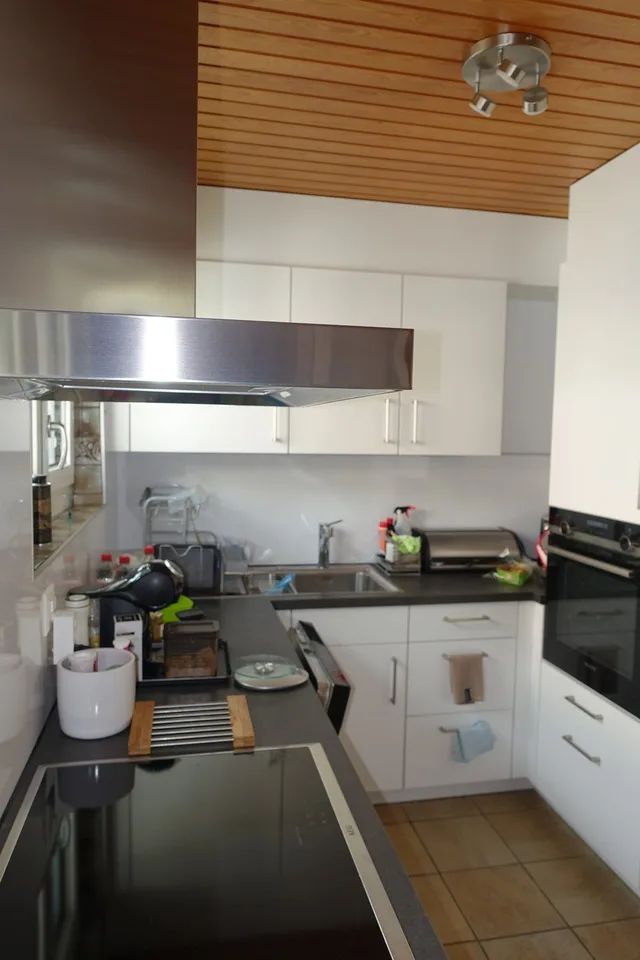 RESERVEE Tramelan - Maison de 2 appartements et atelier, annexe et places de parc – photo 6 sur 15