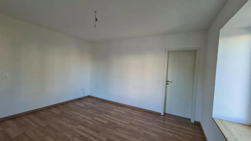 Wohnung mit 3.5 Zimmern zur Miete in Saignelégier – Foto 3 von 9