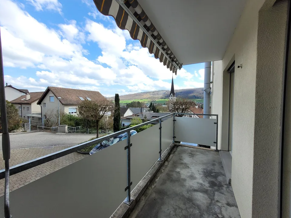 Appartement 4 1/2 pièces avec jardin d'hiver raffiné – photo 4 sur 9