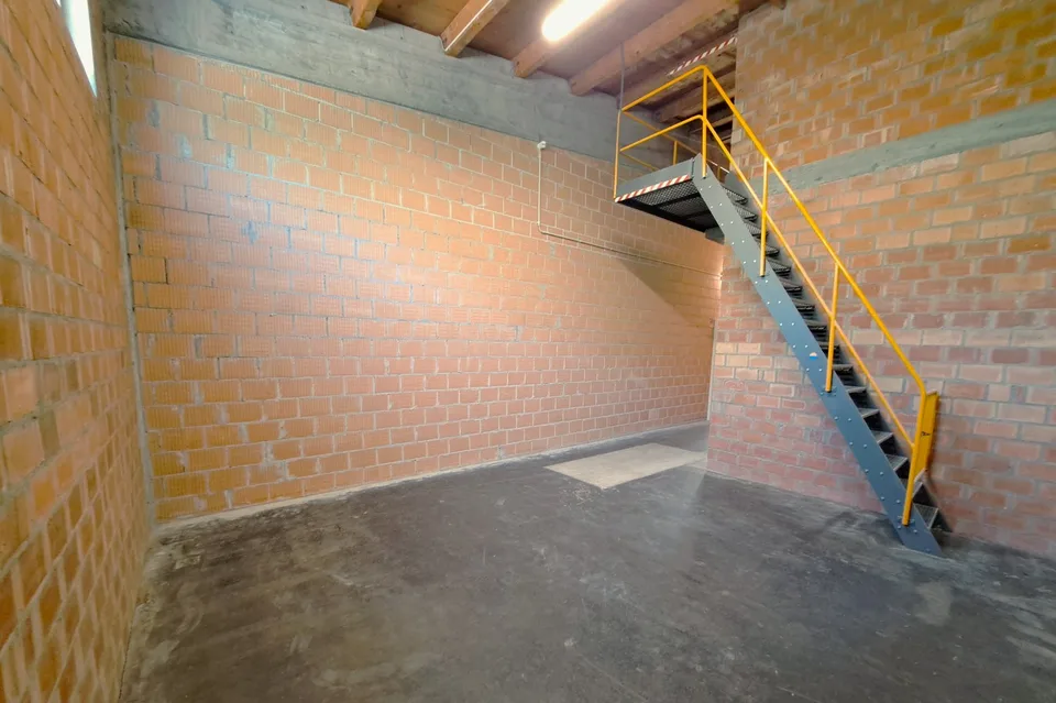 INS - grosszügige Lagerfläche nahe Bahnhof – Foto 20 von 21