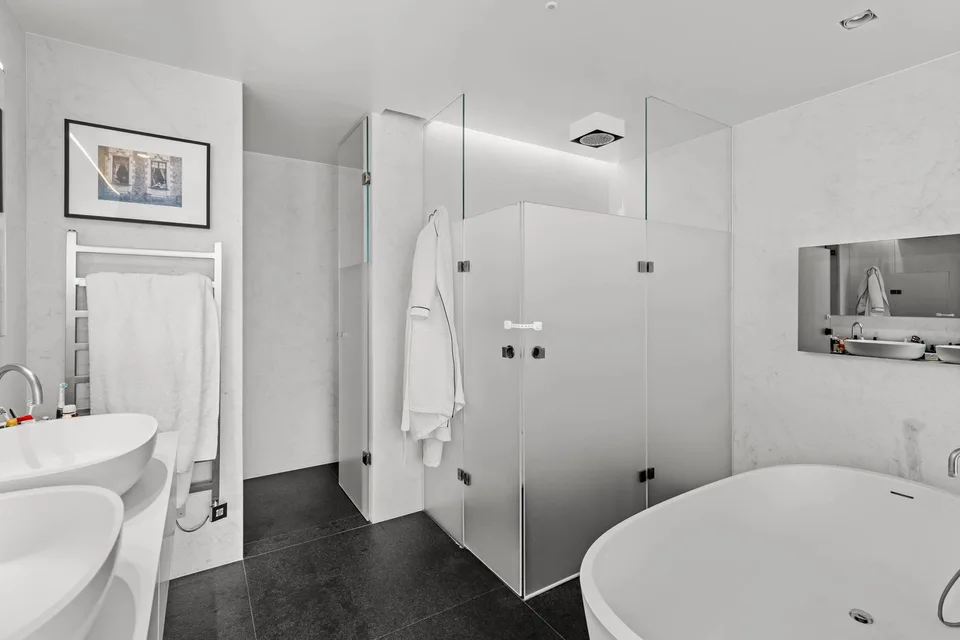 Eleganza contemporanea nel cuore di Ginevra – foto 10 di 13