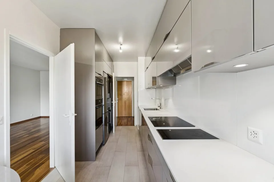 Charmantes 4-Zimmer-Wohnung in Champel – Foto 5 von 10