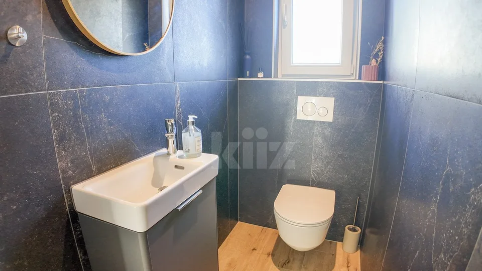 Une maison rénovée pleine de potentiel – photo 6 sur 13