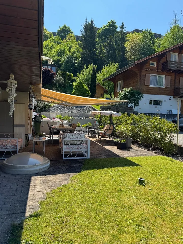 Charmante maison de famille de 5,5 pièces dans un quartier calme à Aarburg – photo 25 sur 27