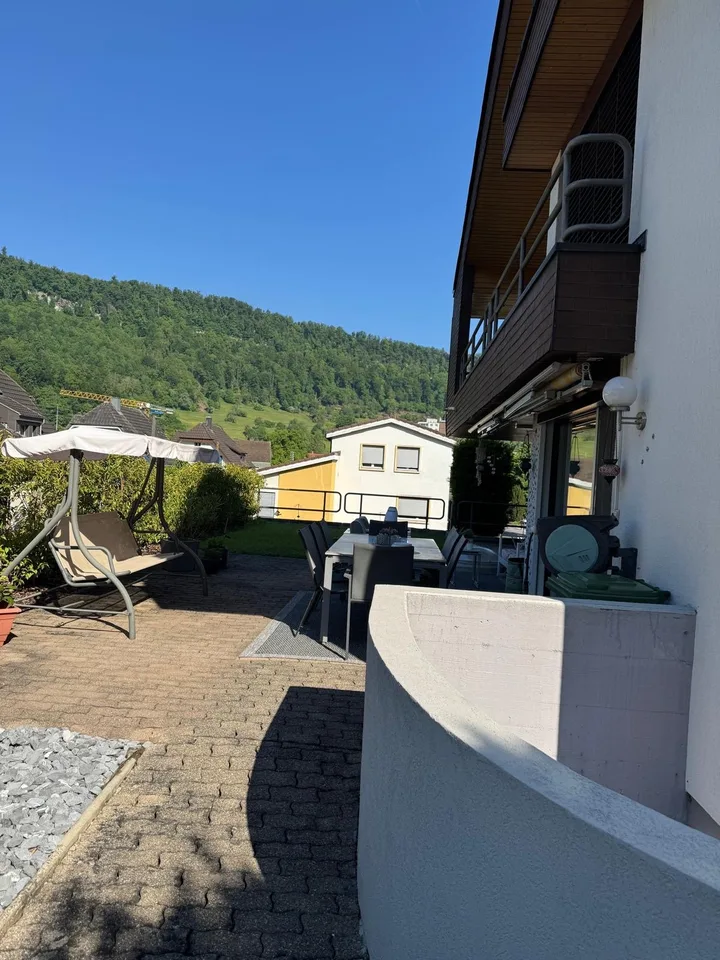 Charmante maison de famille de 5,5 pièces dans un quartier calme à Aarburg – photo 23 sur 27
