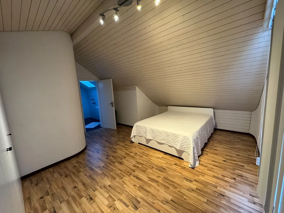 Charmante maison de famille de 5,5 pièces dans un quartier calme à Aarburg – photo 14 sur 27