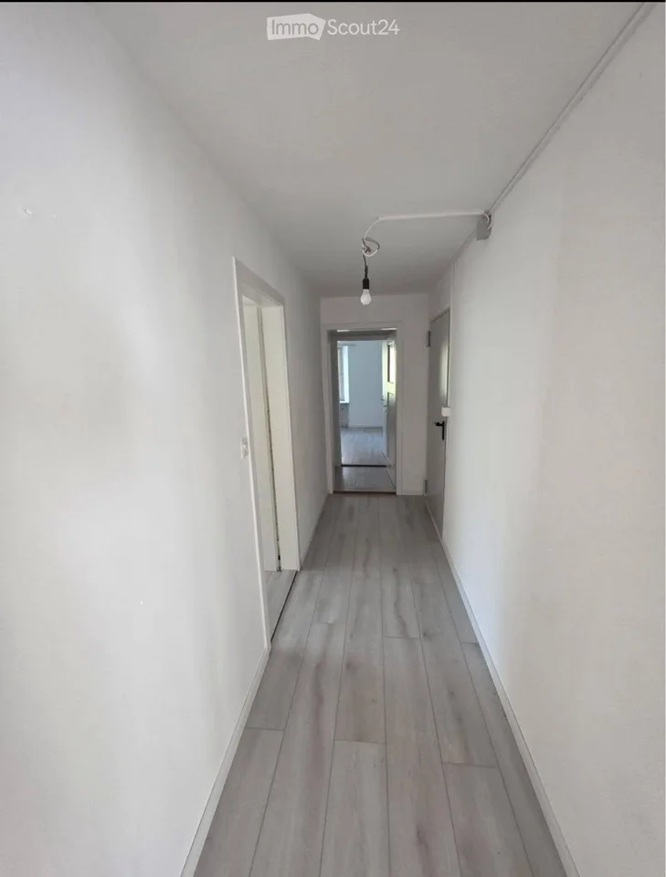 Vier Zimmerwohnung, 100 m² ab sofort vermieten – Foto 5 von 5