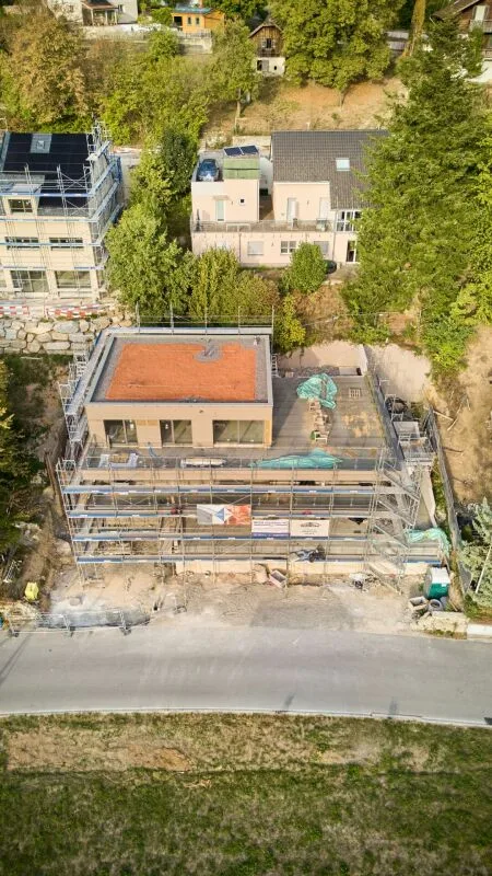 Appartement 4,5 pièces au premier étage avec grand balcon – photo 5 sur 10